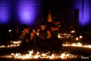 spectacle de feu liquide